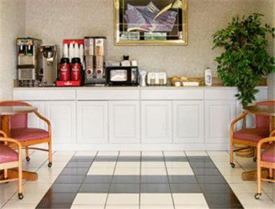Days Inn By Wyndham Downtown-Nashville West Trinity Lane Restaurant billede